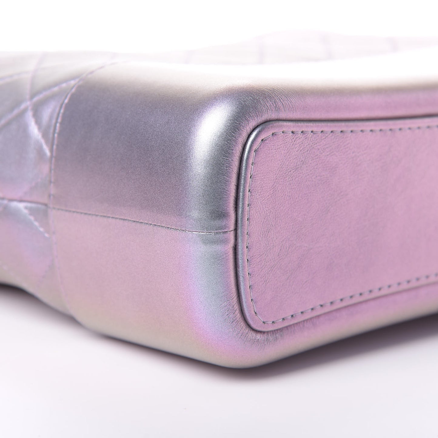Iridescent Lambskin Calfskin Quilted Medium Gabrielle Hobo Light Purple