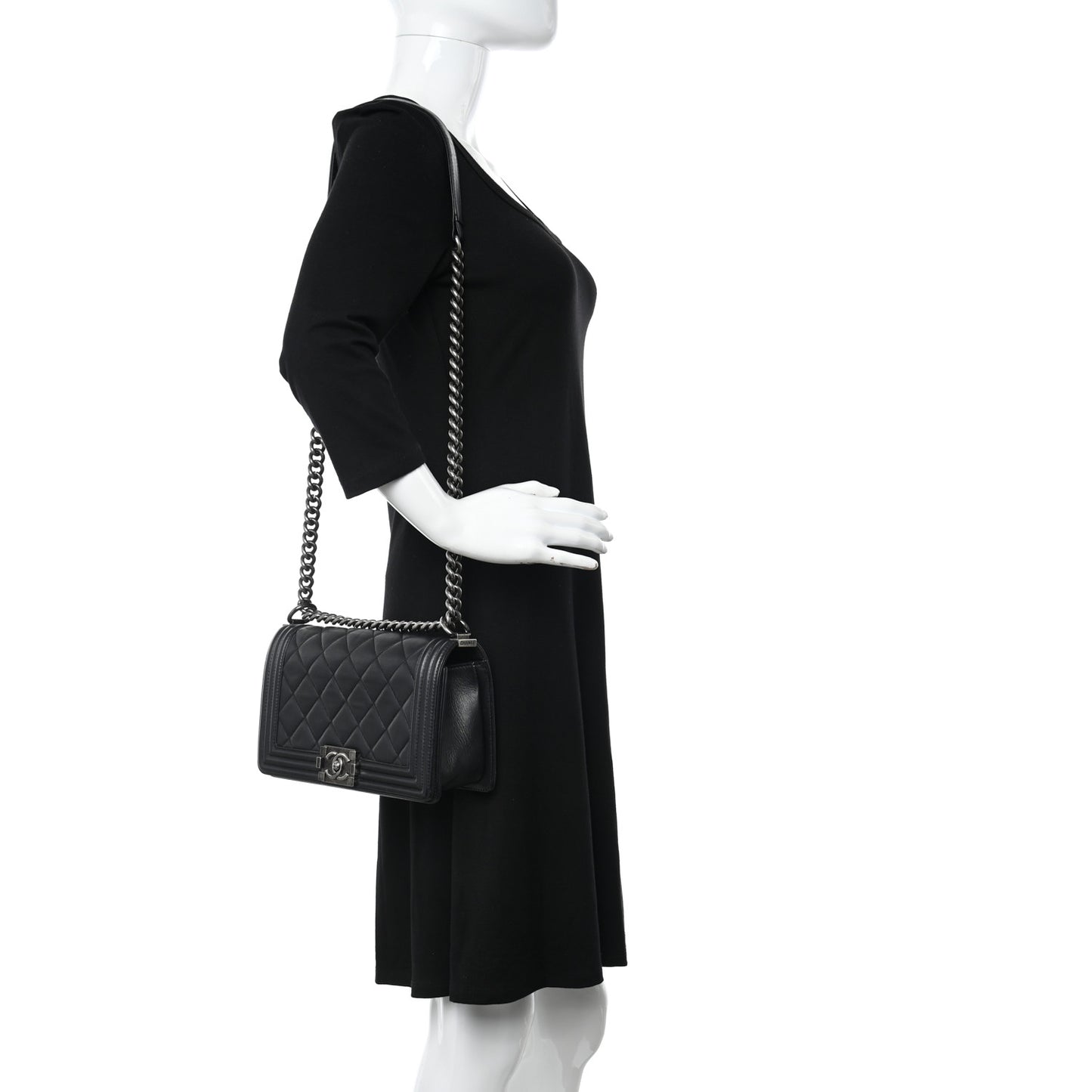 Calfskin Quilted Medium Boy Flap Black