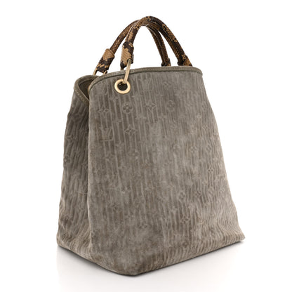 Louis Vuitton Suede Snakeskin Monogram Embossed Whisper GM Jade 3 of 16
