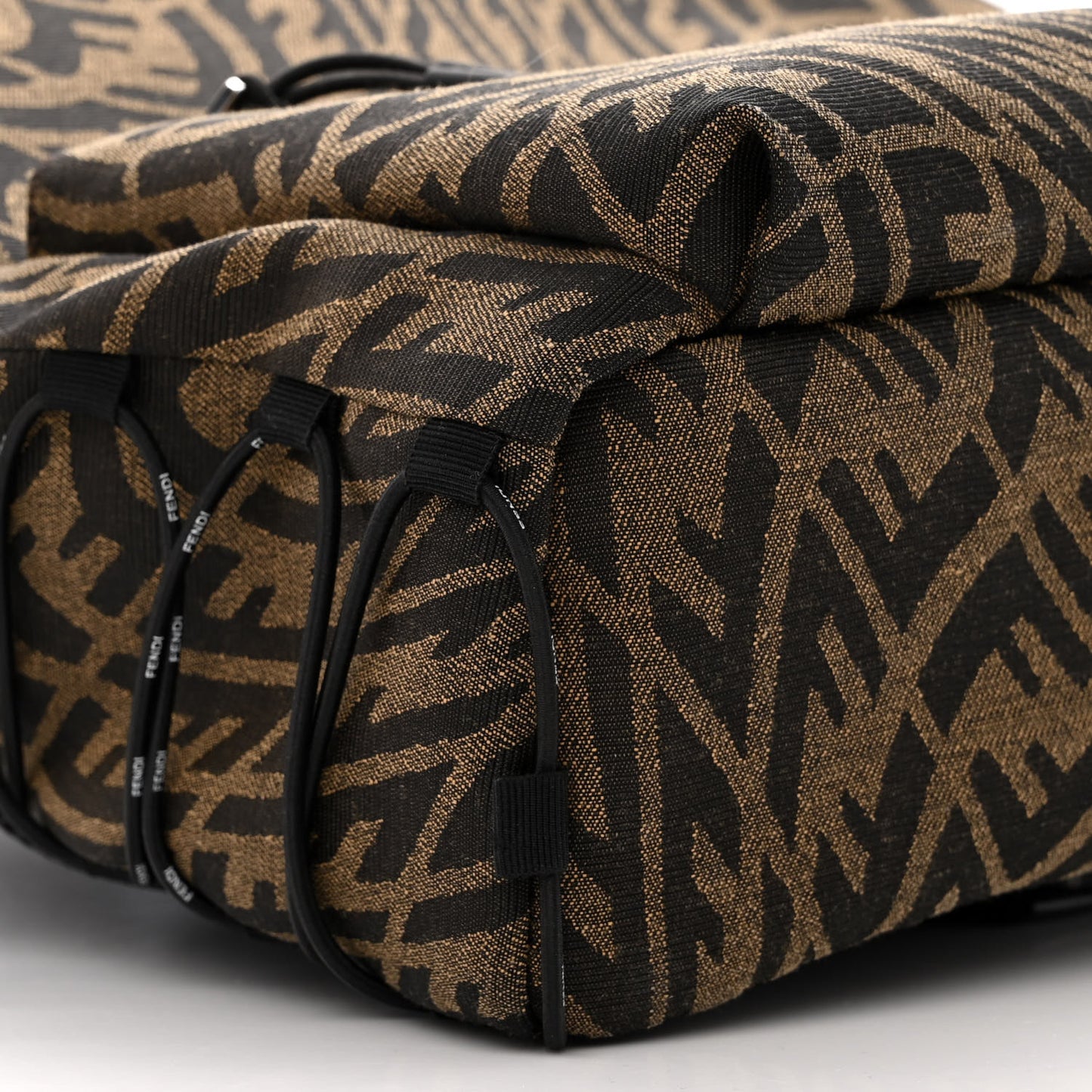 X SARAH COLEMAN Fabric Jacquard Vitello Grace Light Woven Lanyard FF Vertigo Pouch Pocket Backpack Tobacco Moro Black