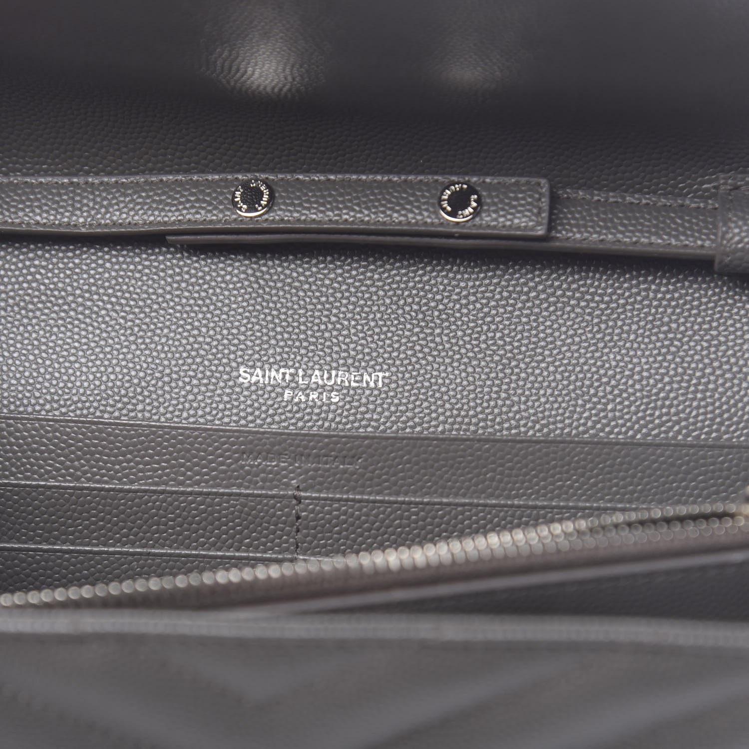 Saint Laurent Grain De Poudre Matelasse Chevron Monogram Chain Wallet Earth 6 of 9