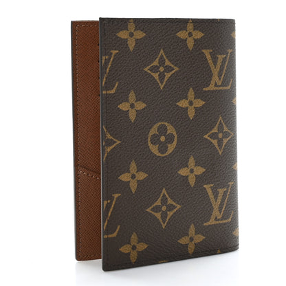 Louis Vuitton Monogram Passport Cover 3 of 6