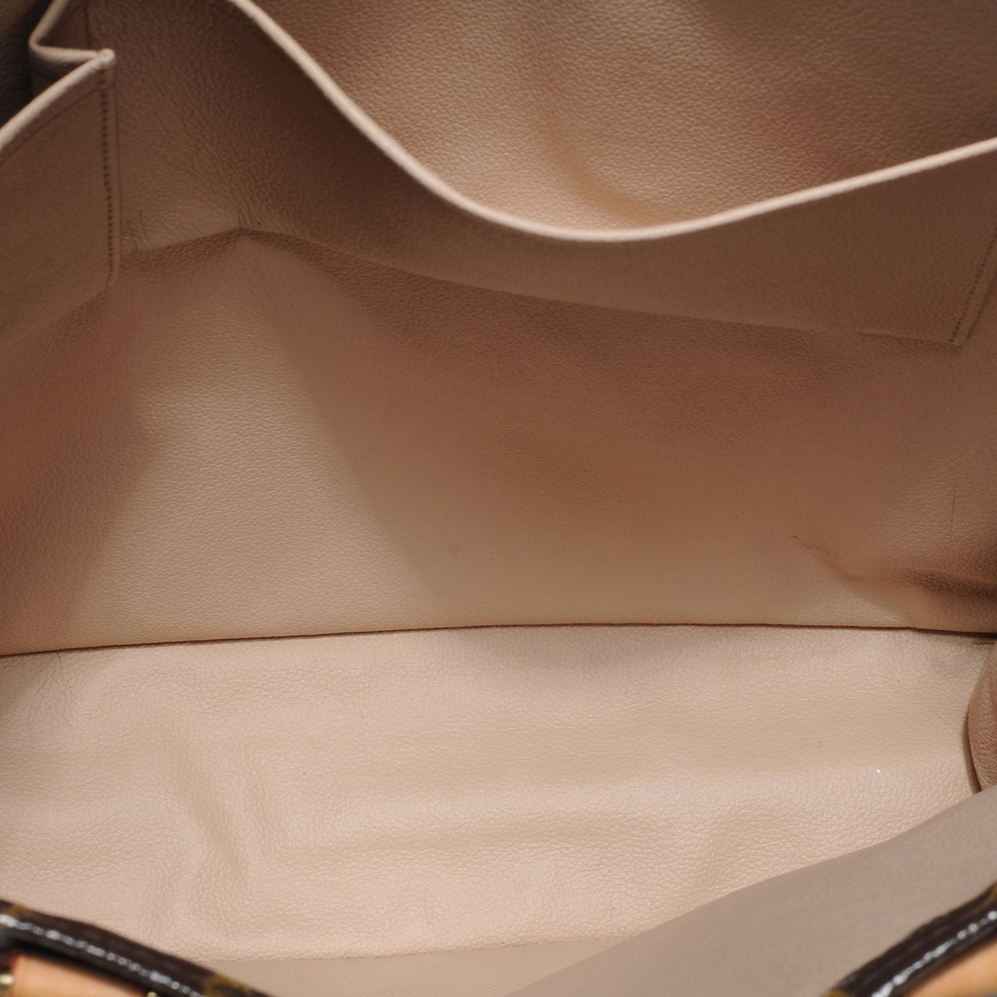 Monogram Sac Plat