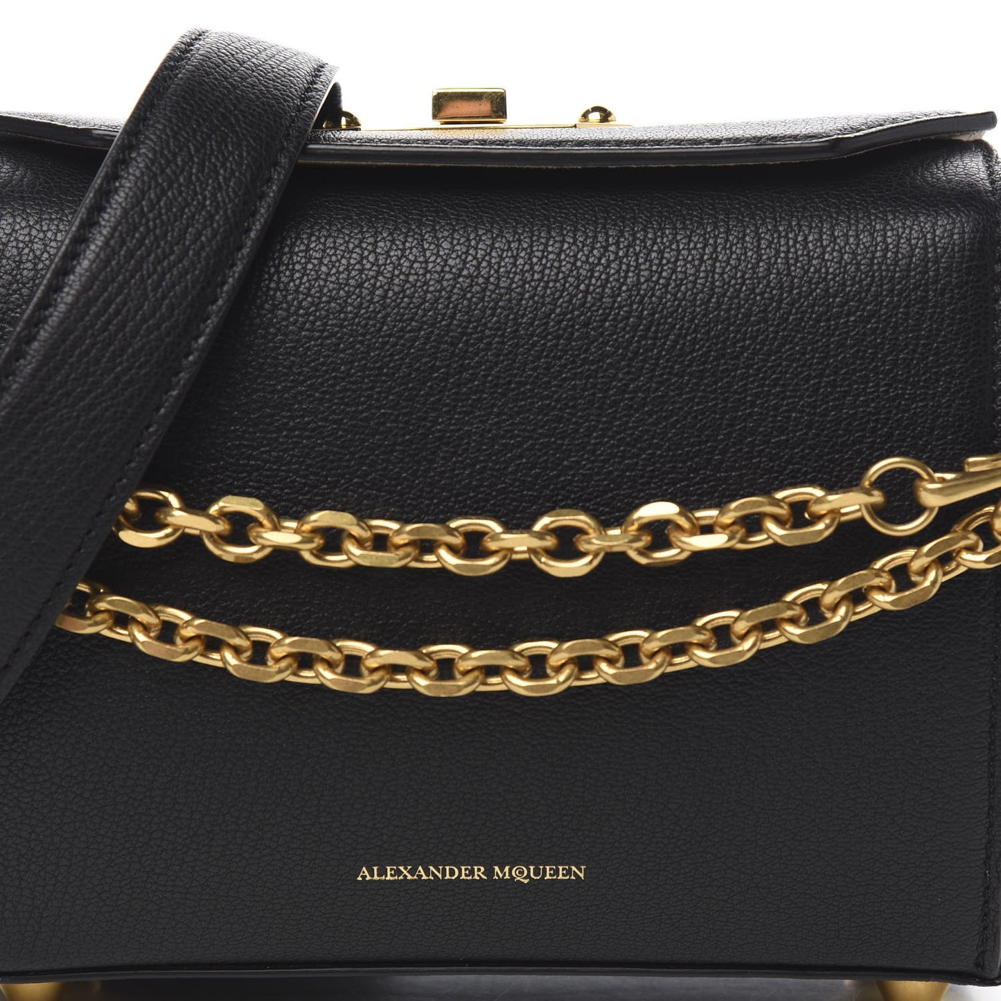 Silky Amish Grain Calfskin Box Shoulder Bag 19 Black