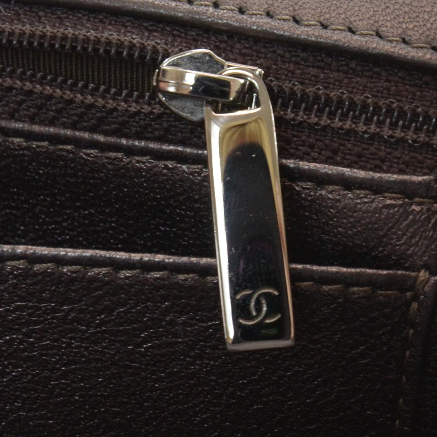 Lambskin Jumbo Single Flap Gris Fonce