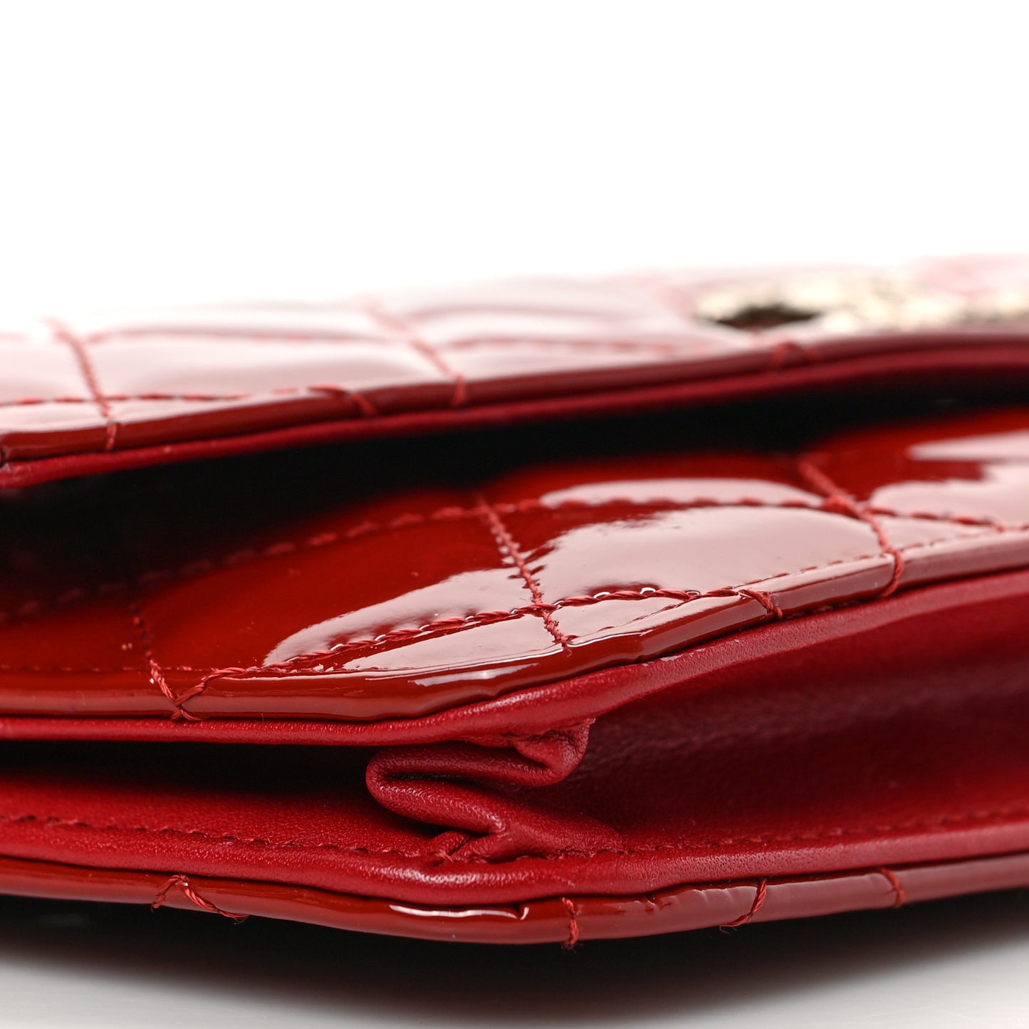 Patent Quilted Brilliant Wallet On Chain WOC Red