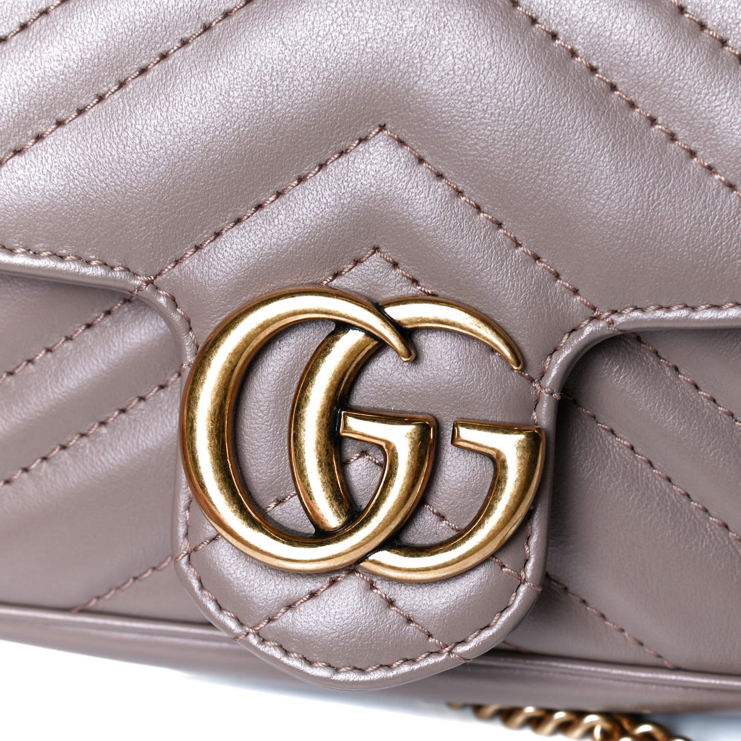 Calfskin Matelasse Super Mini GG Marmont Shoulder Bag Porcelain Rose