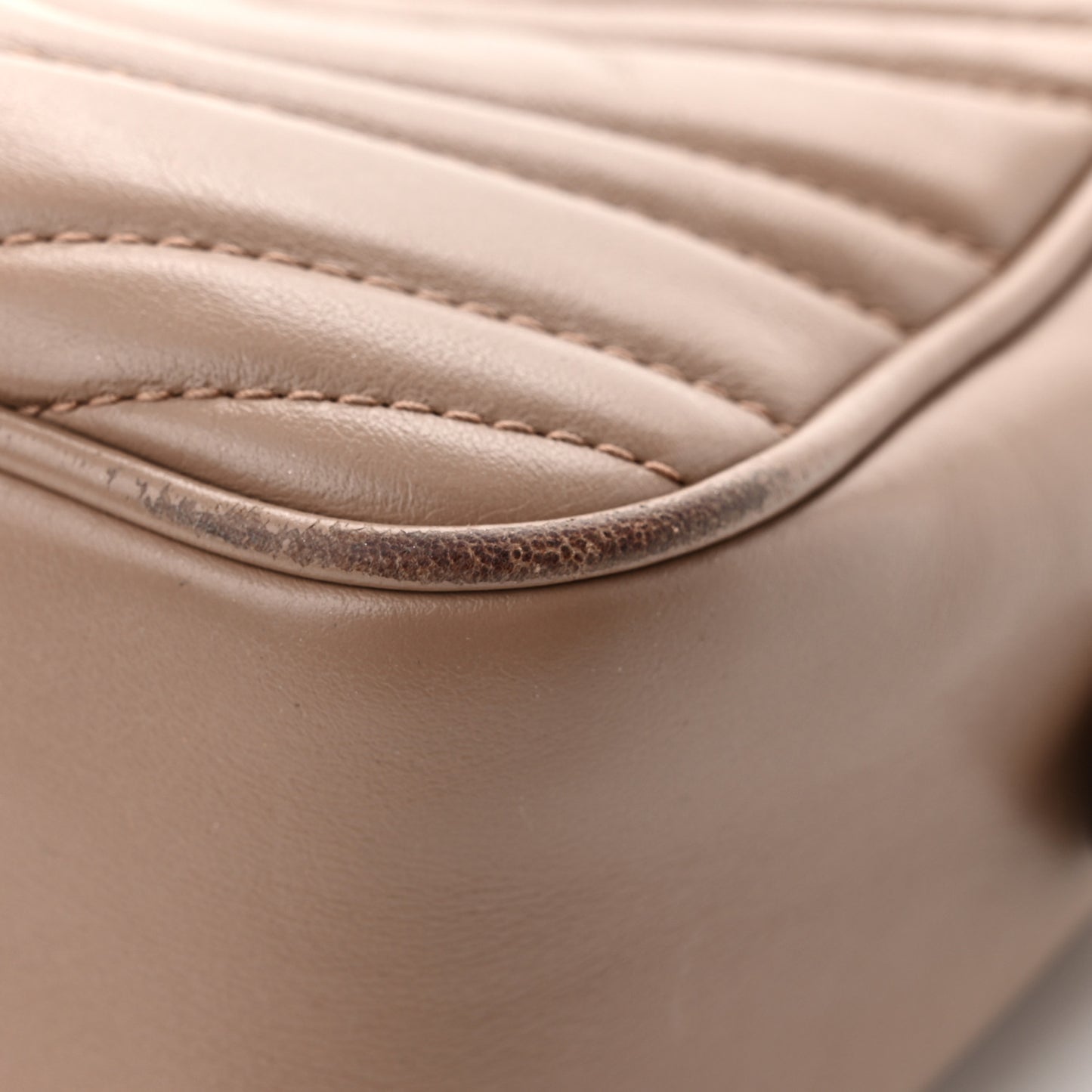 Calfskin Matelasse Small GG Marmont Chain Shoulder Bag Porcelain Rose