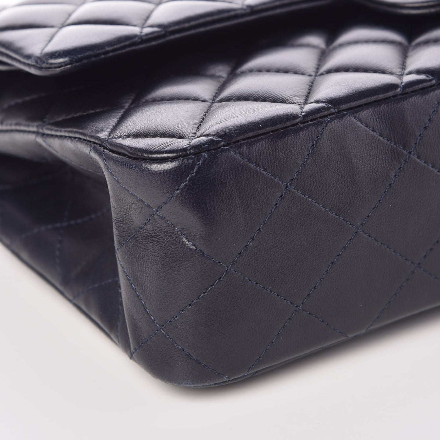 Lambskin Quilted Medium Double Flap Navy