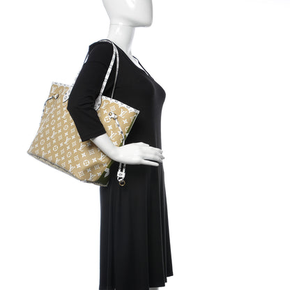 Louis Vuitton Monogram Giant Neverfull MM Kaki 2 of 10