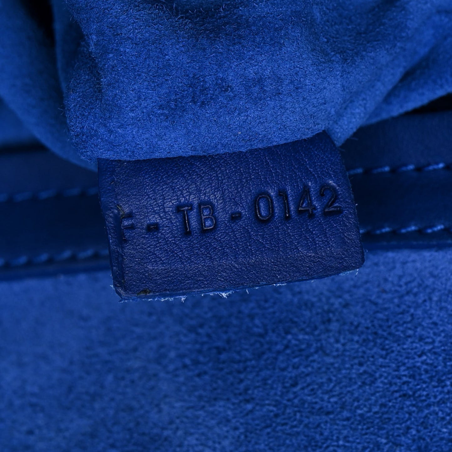 Supple Calfskin Medium Phantom Luggage Royal Blue