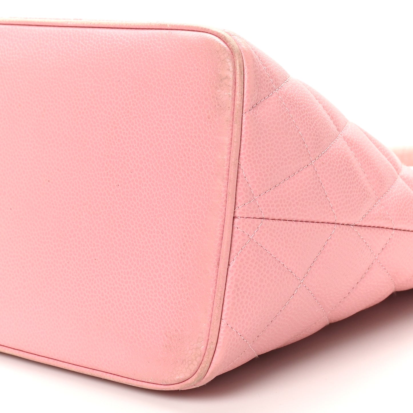Caviar Quilted Medallion Tote Light Pink