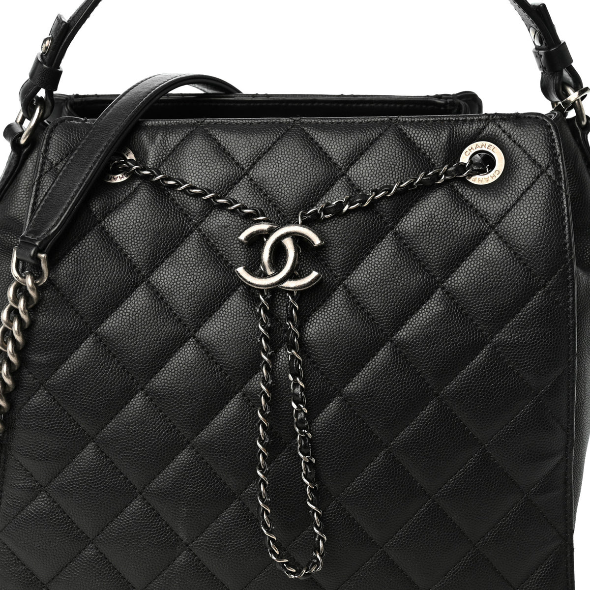 Caviar Quilted Medium CC Bucket Bag Black