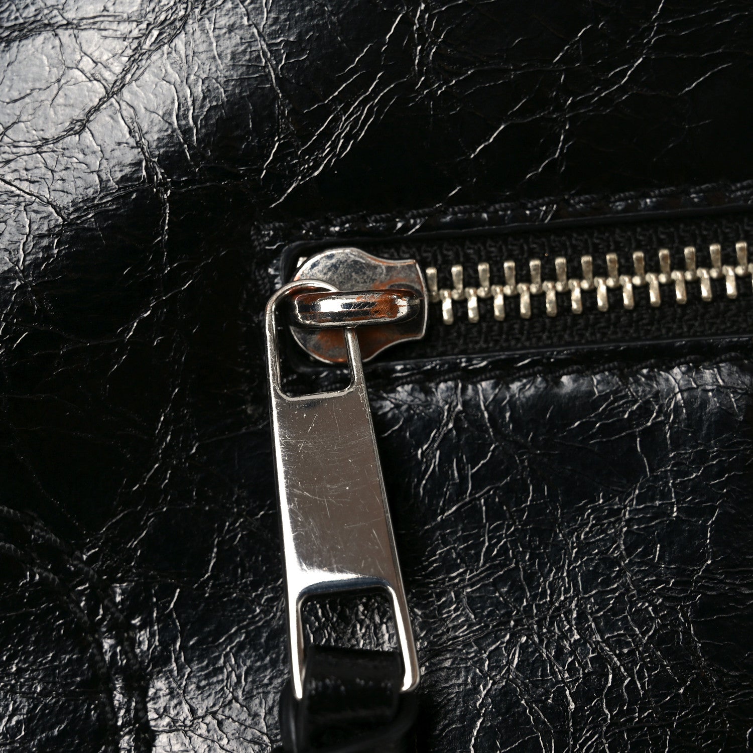 Marc Jacobs Crinkled Calfskin Crusier Crescent Bag Black 10 of 10
