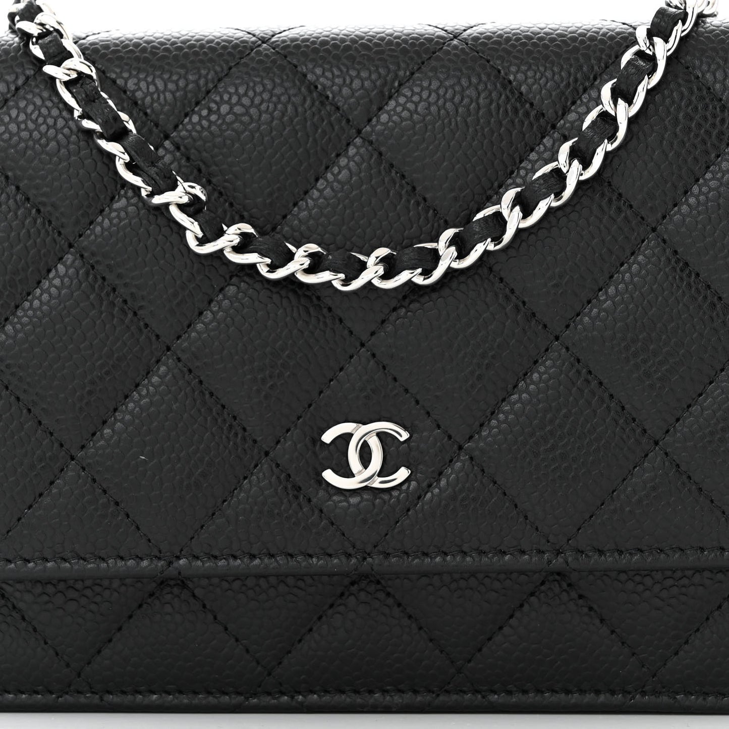 Caviar Quilted Wallet on Chain WOC Black
