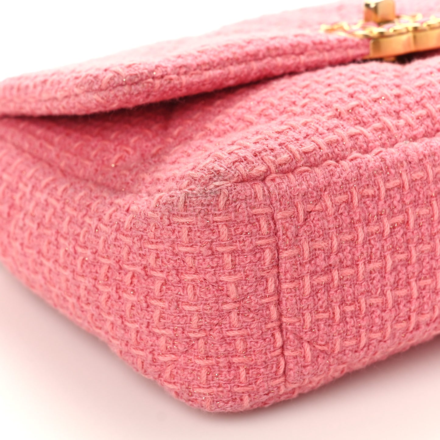 Metallic Tweed Quilted Medium Chanel 19 Flap Pink