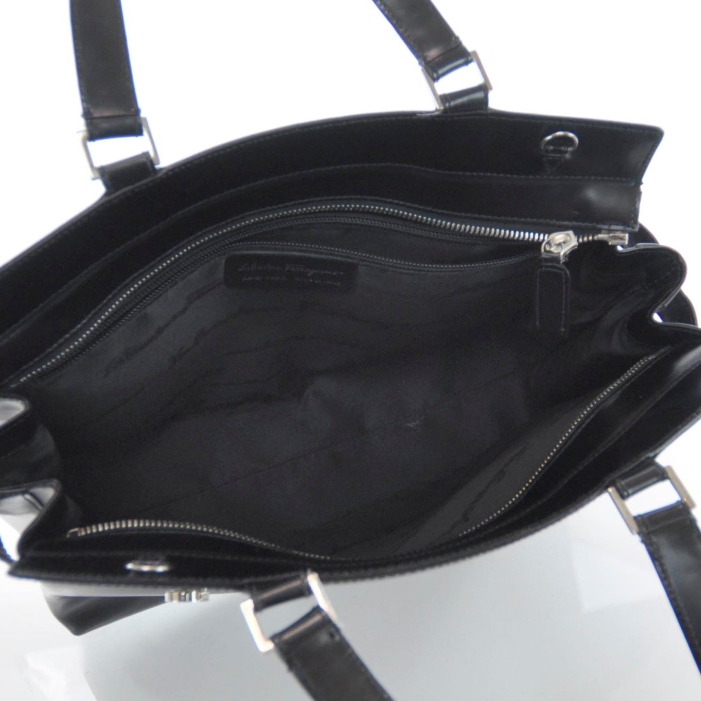 SALVATOREFERRAGAMOLeatherGanciniBuckleToteBlack