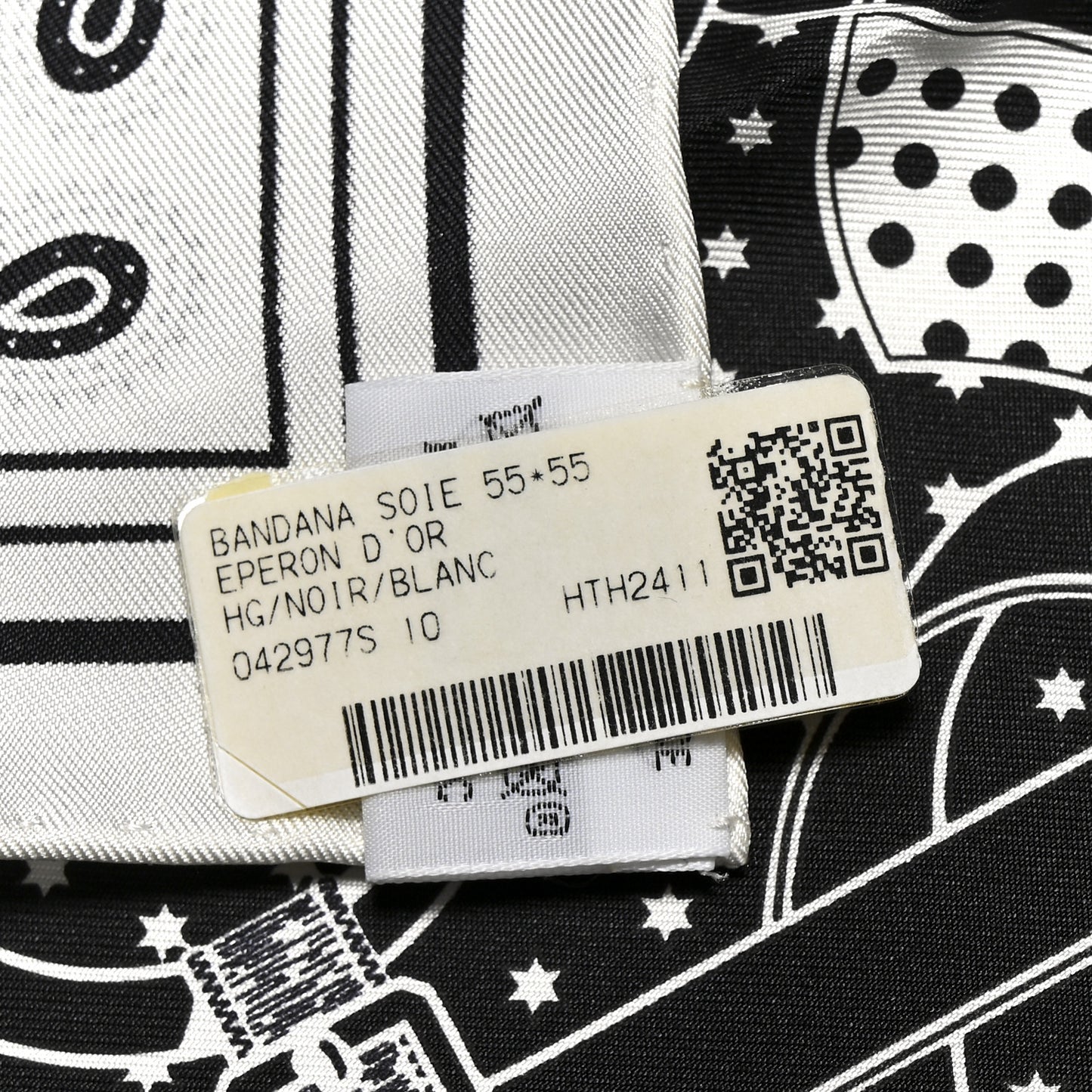 Silk Eperon D'Or Bandana Shawl 55 Black White
