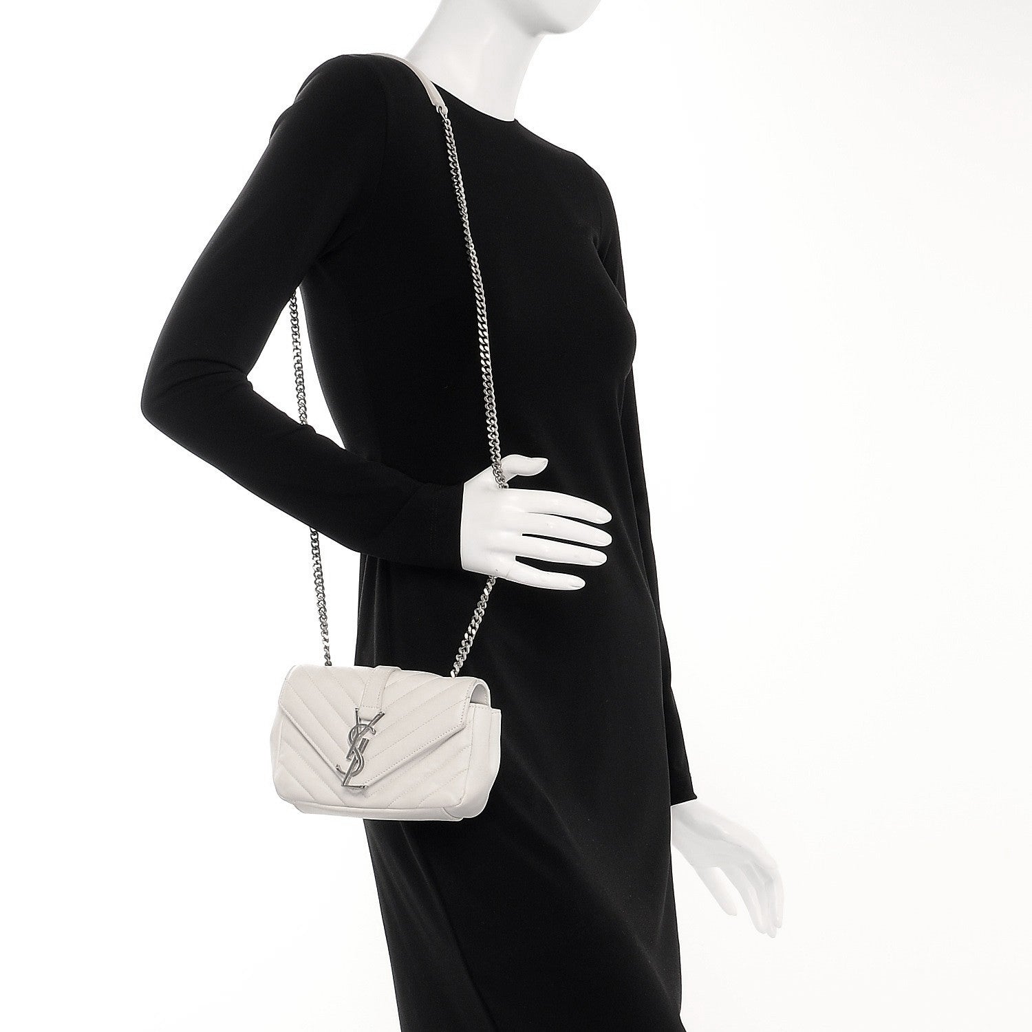 Saint Laurent Sheepskin Matelasse Monogram Classic Baby Chain Bag Porcellana 2 of 10