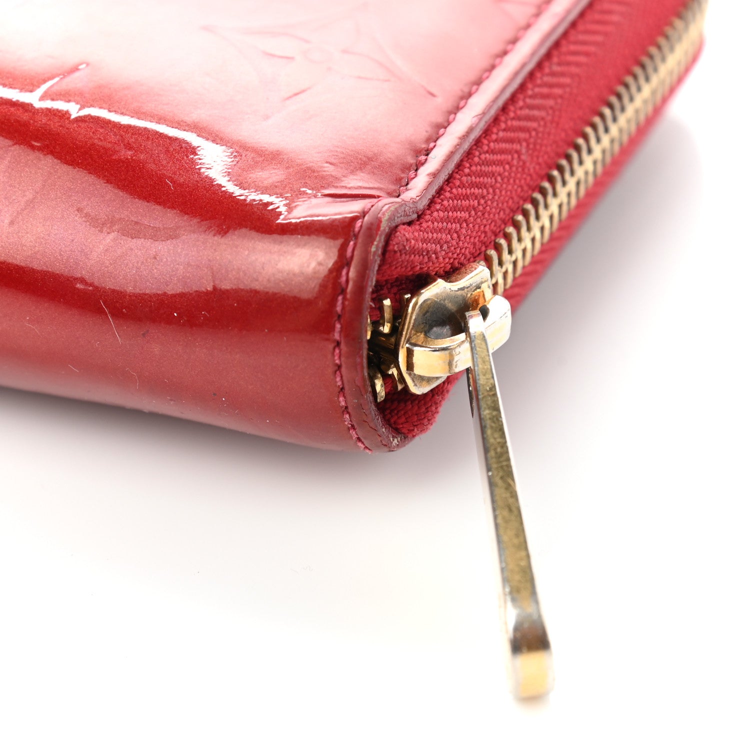 Louis Vuitton Vernis Zippy Wallet Pomme D'Amour 13 of 16