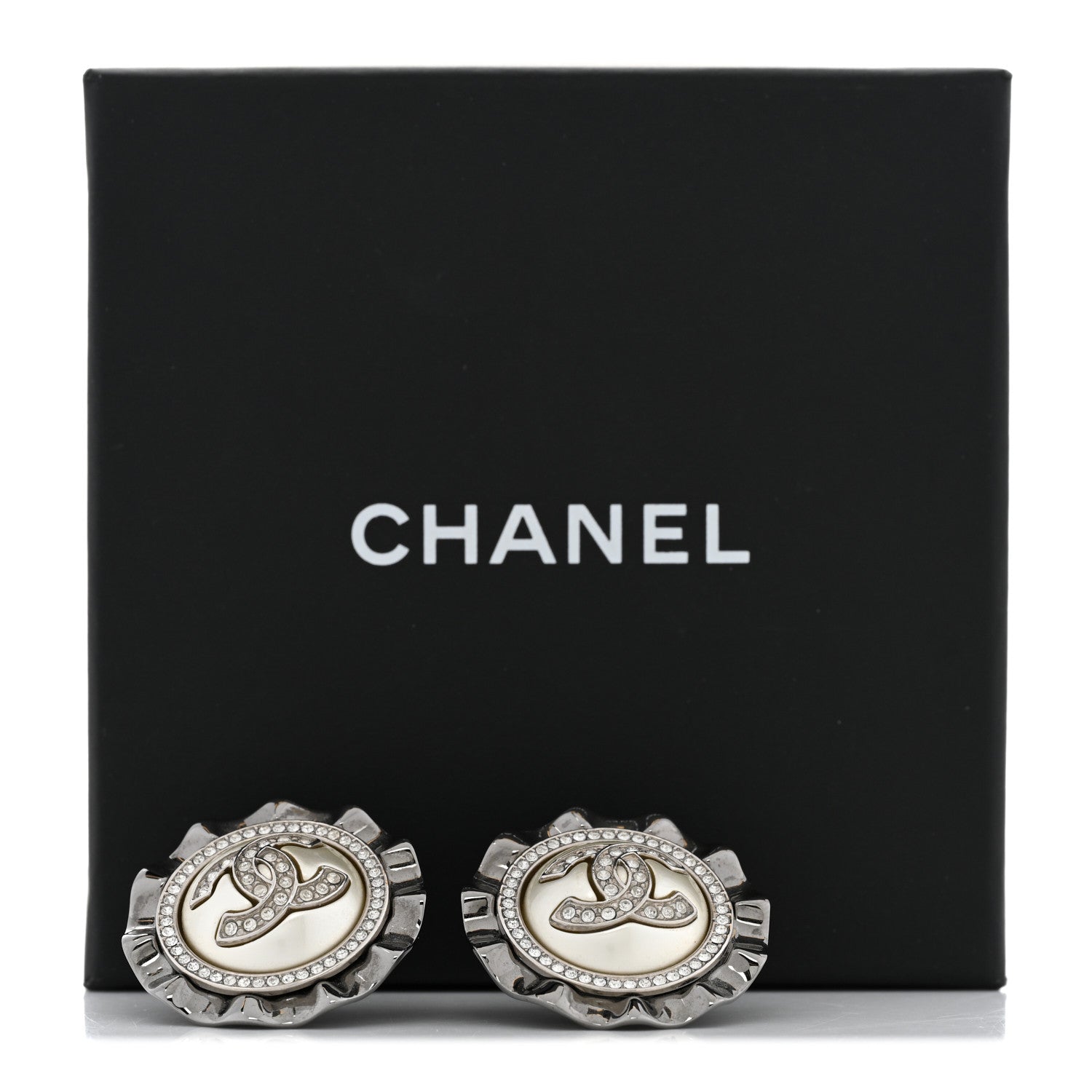 Chanel Pearl Crystal CC Round Earrings Silver 7 of 7