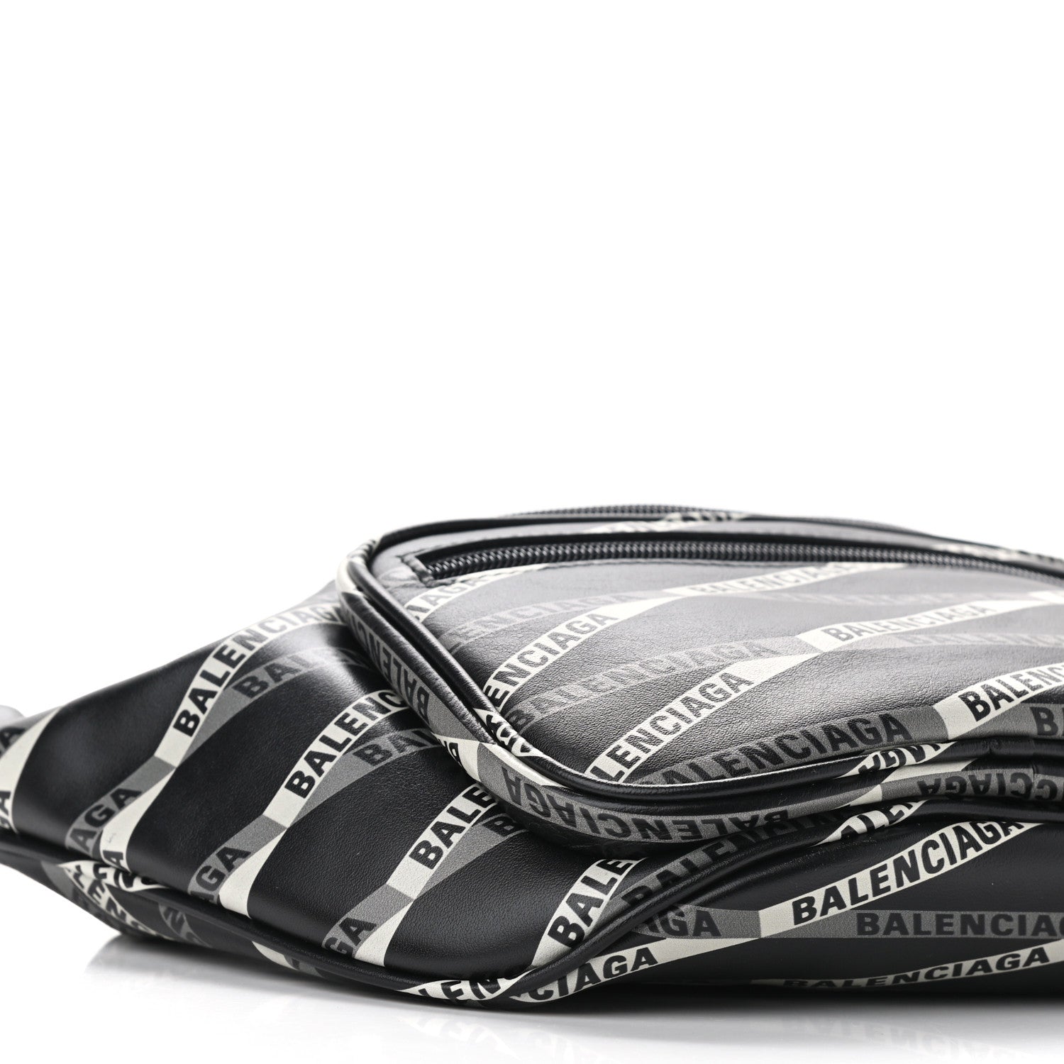 Balenciaga Smooth Calfskin Losange Monogram Explorer Belt Bag Black Grey 8 of 10
