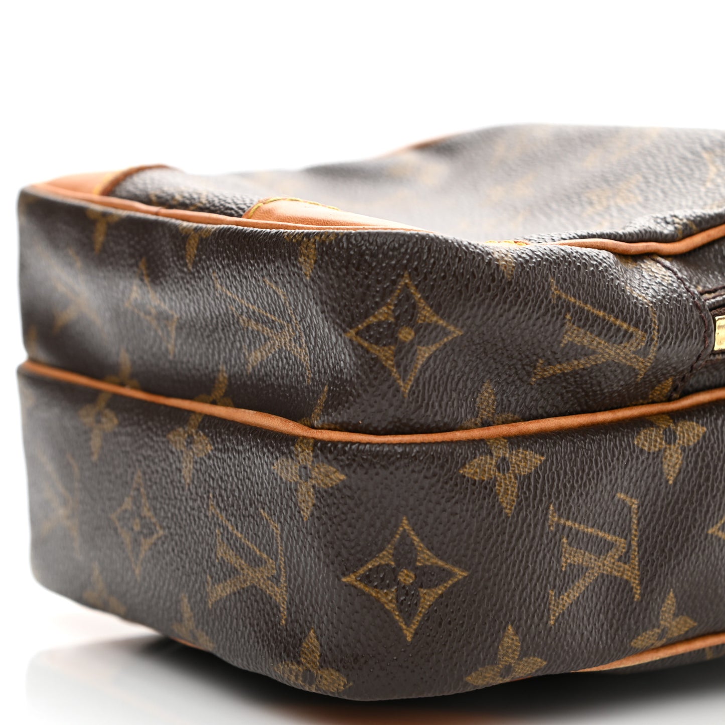 Monogram Amazone