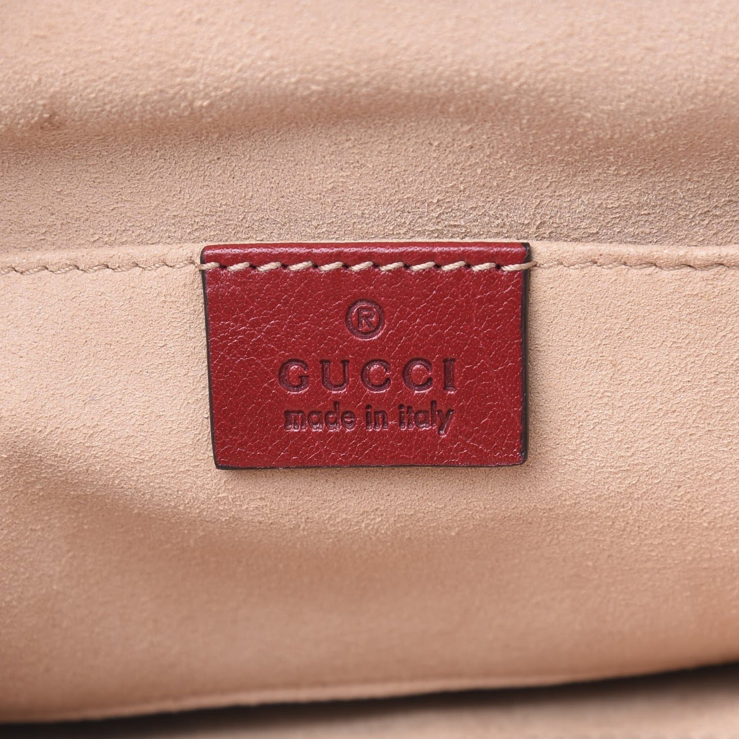 Piuma Lux Calfskin Small Re(Belle) Crossbody Bag Romantic Cerise