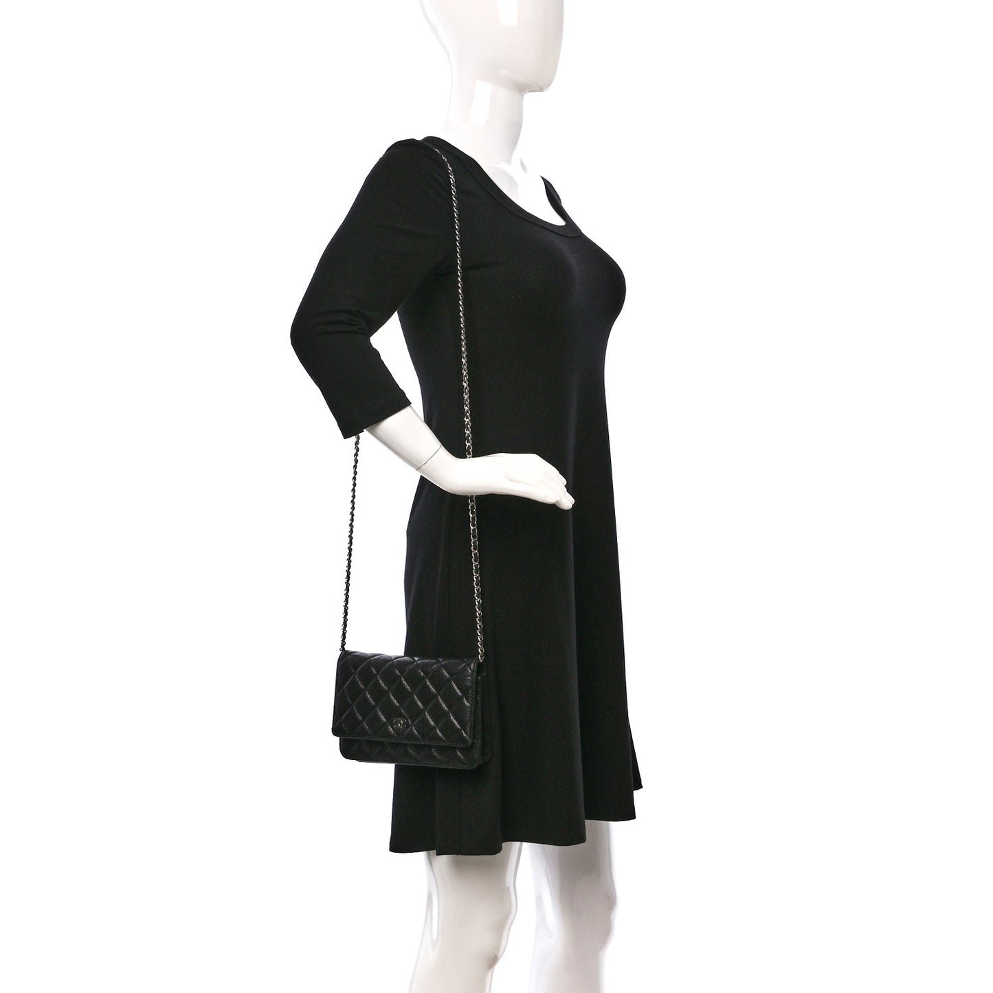 Caviar Quilted Wallet on Chain WOC Black