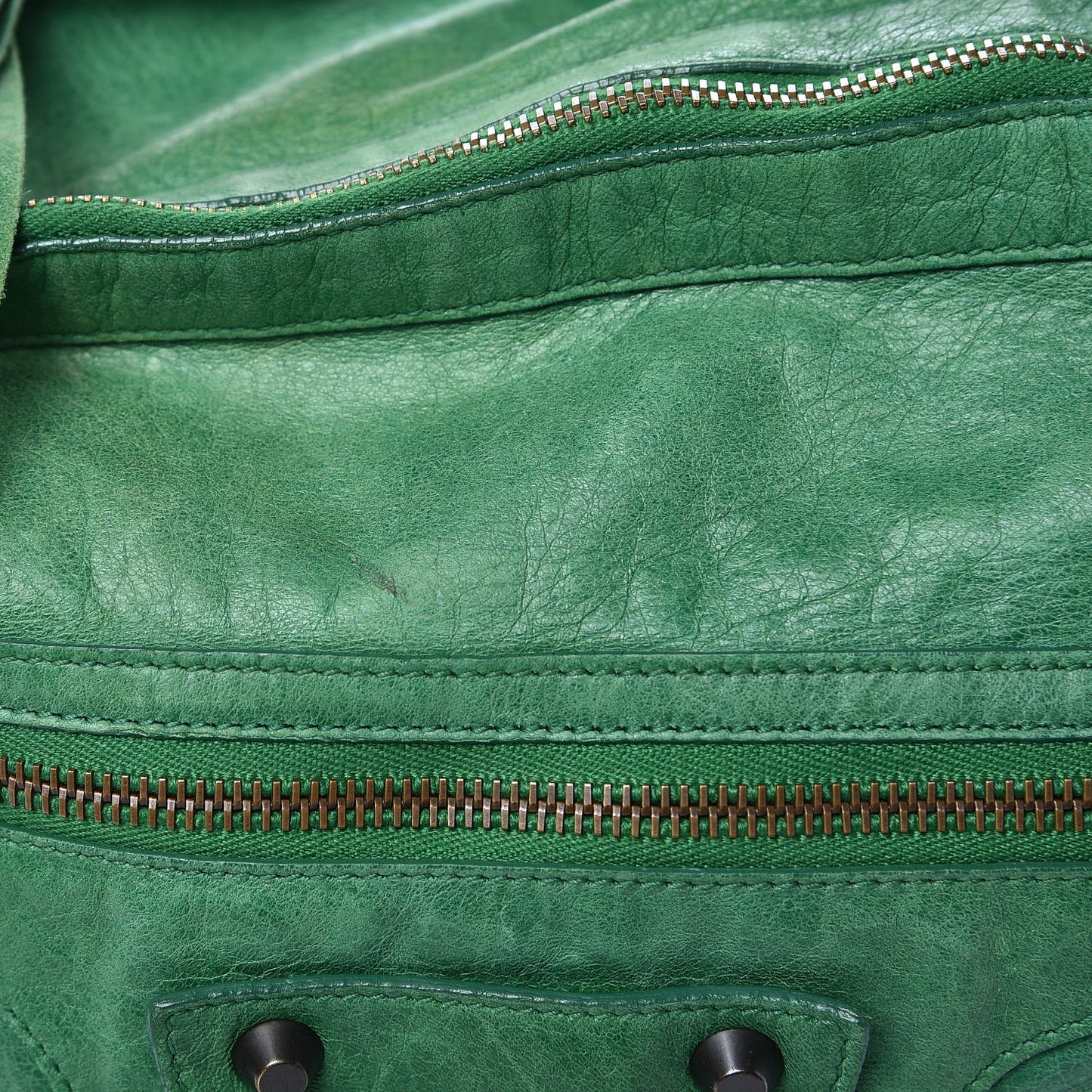 Agneau Classic Hardware Day Hobo Pommier