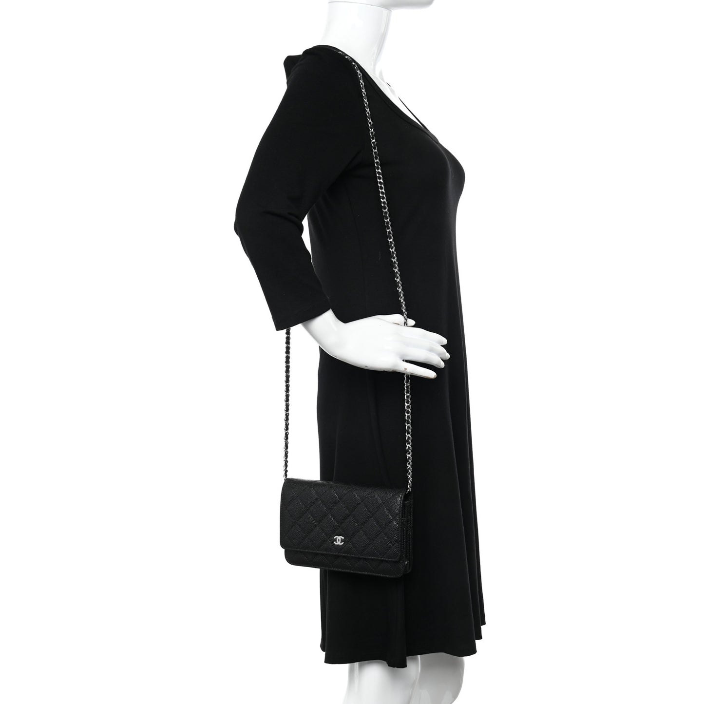 Caviar Quilted Wallet on Chain WOC Black