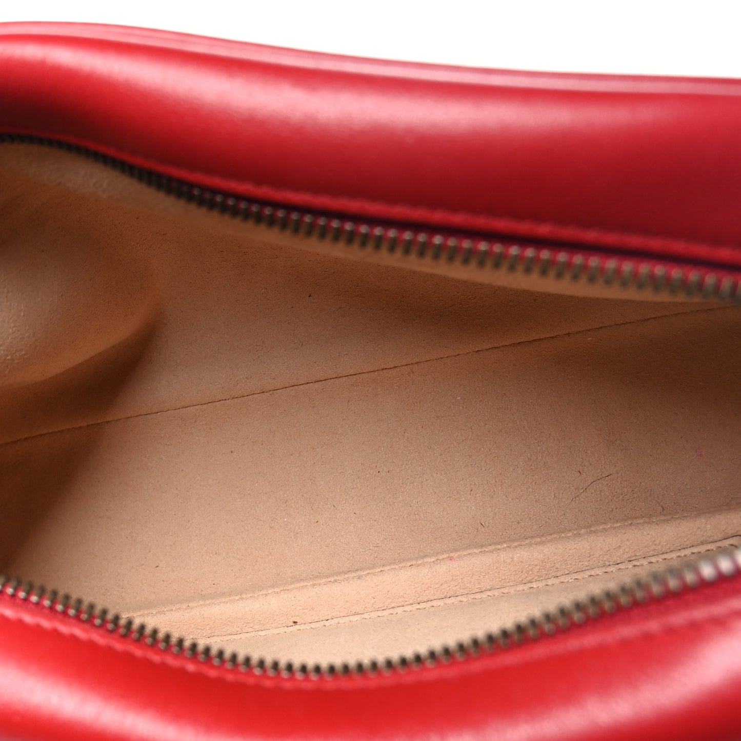 Calfskin Matelasse Small GG Marmont Chain Shoulder Bag Hibiscus Red