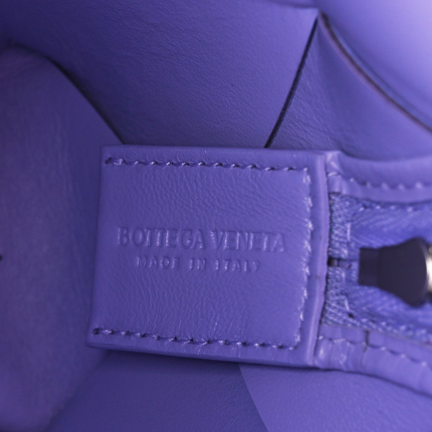 Lambskin Maxi Intreccio Small Cassette Camera Bag Wisteria