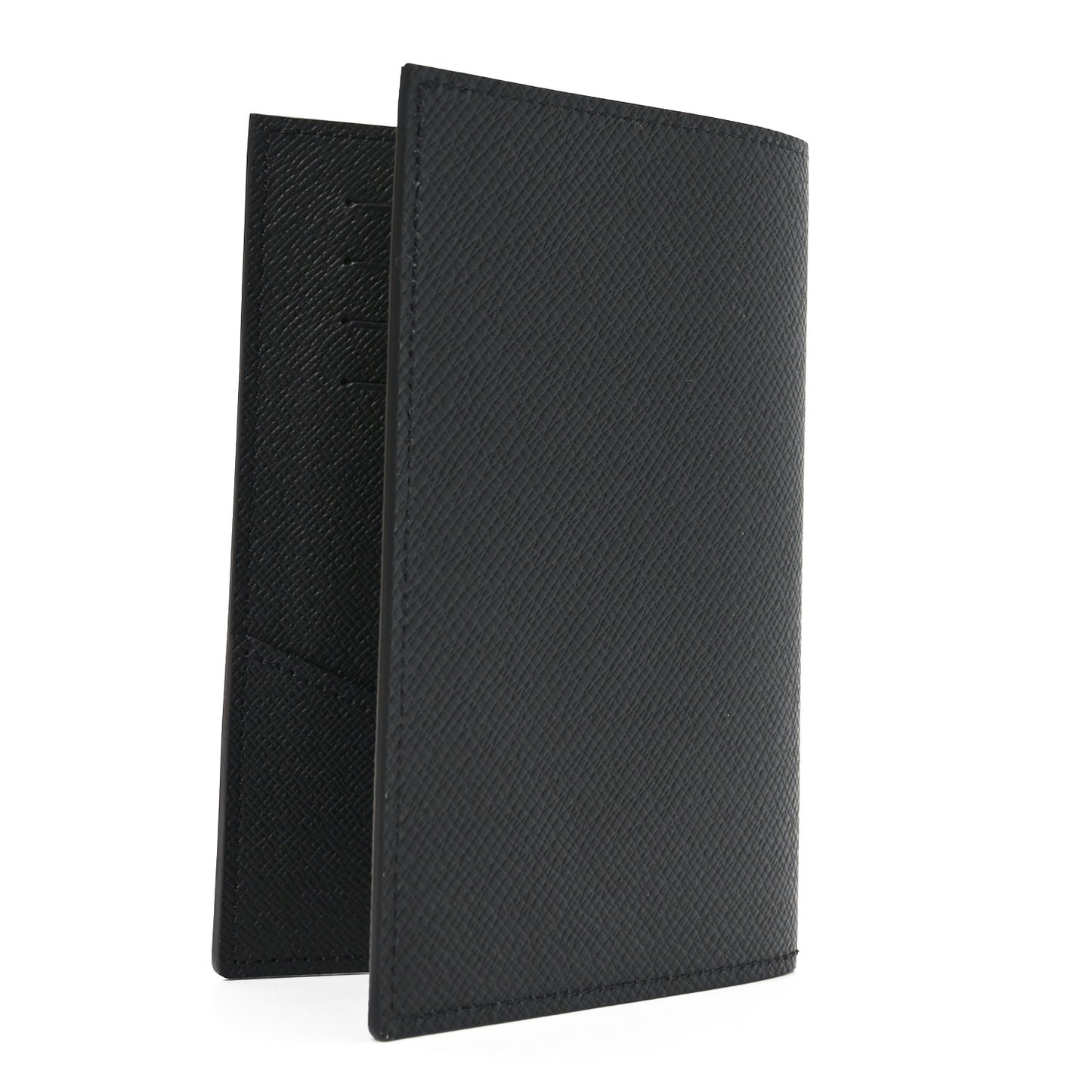 Taiga Passport Cover Black