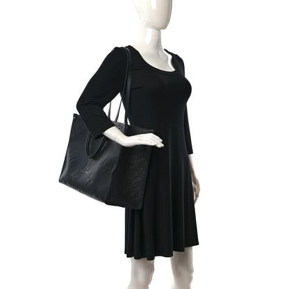 Louis Vuitton Empreinte Monogram Giant Onthego GM Black 3 of 8