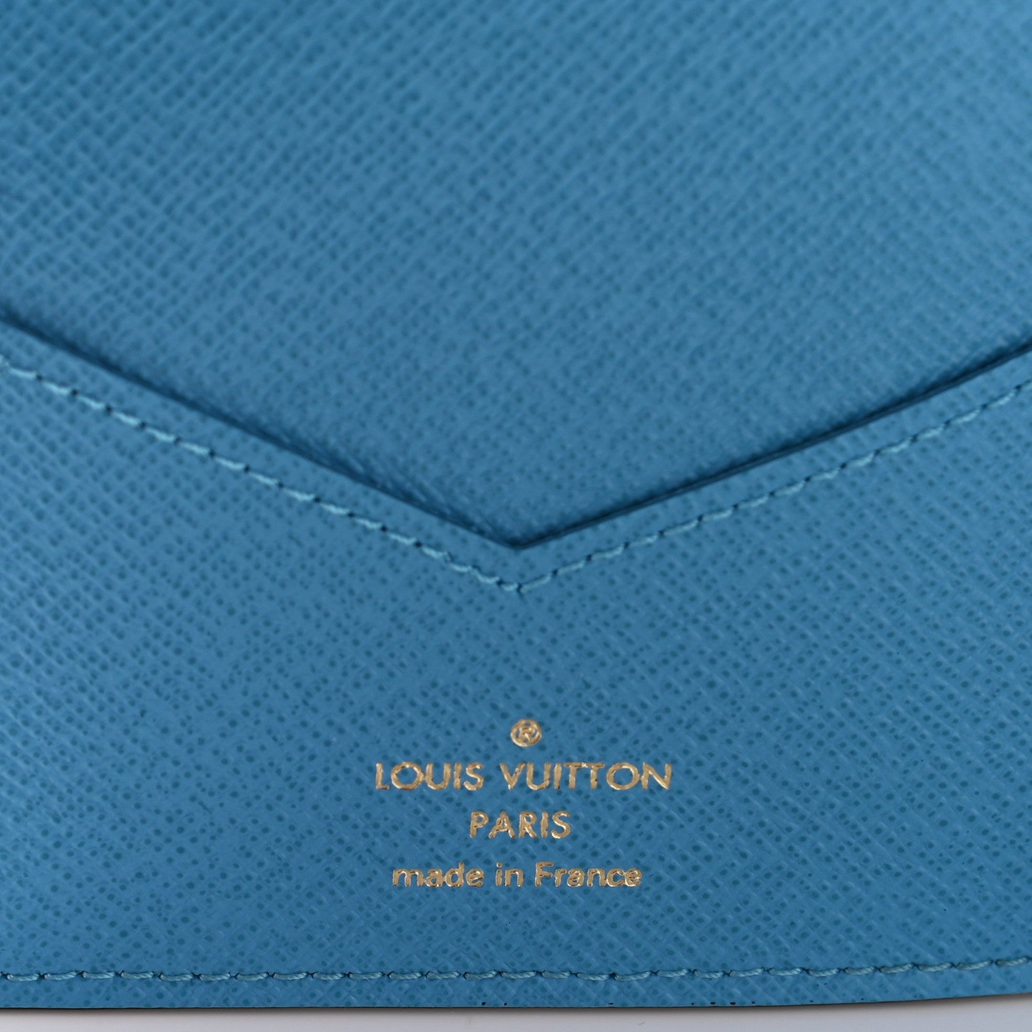 Louis Vuitton Monogram Passport Cover Bleu Clair Bleu De France 7 of 7