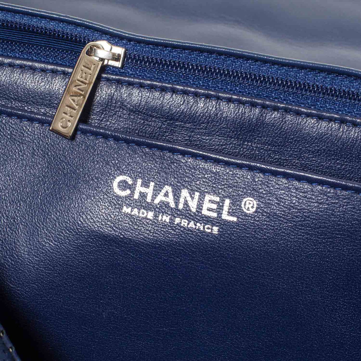 Calfskin Perforated Jumbo Flap Blue