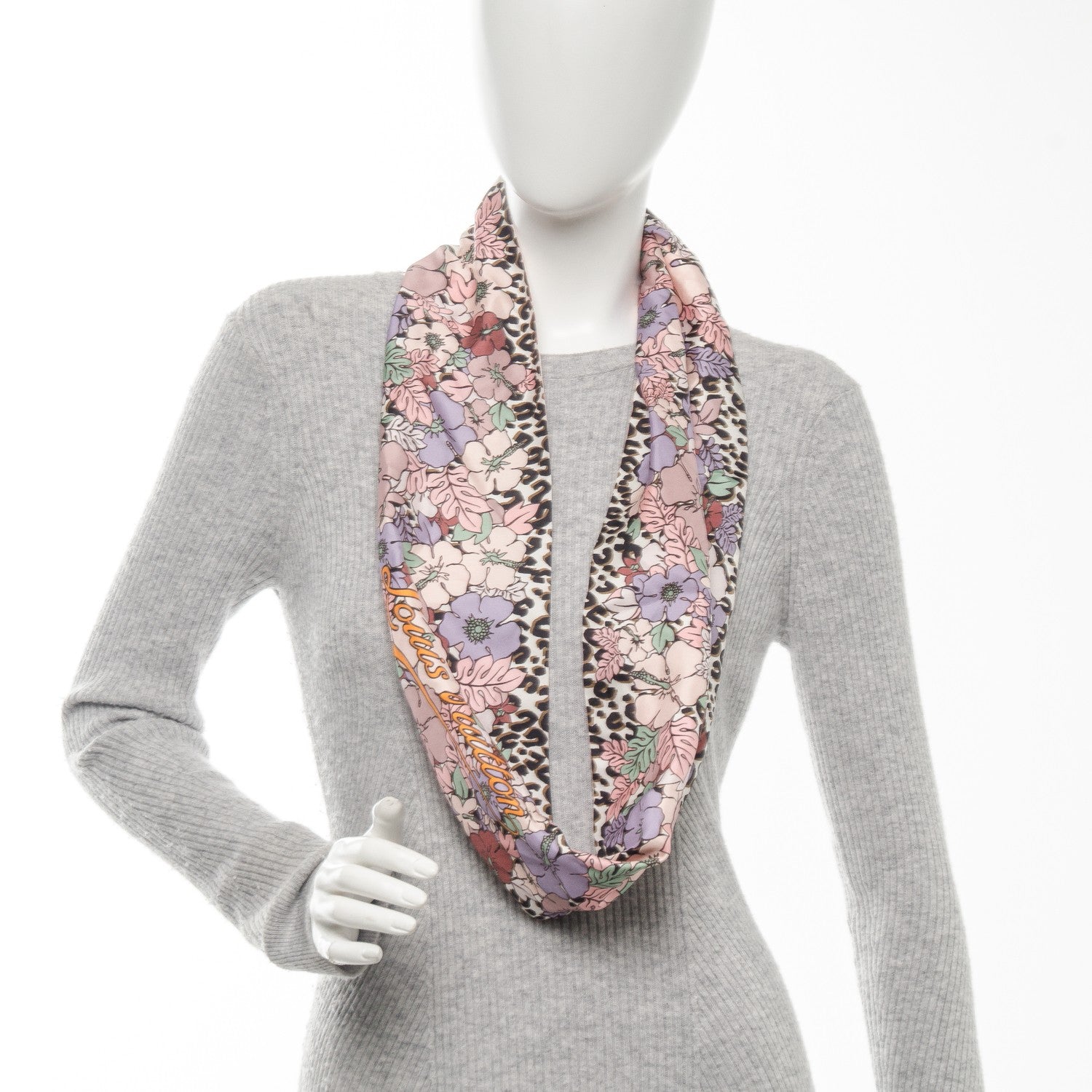 Louis Vuitton Silk Leopard Tropiques Snood Scarf Pink 2 of 4