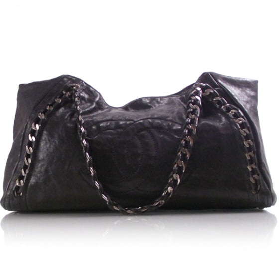 Luxe Ligne Modern Chain Hobo Black