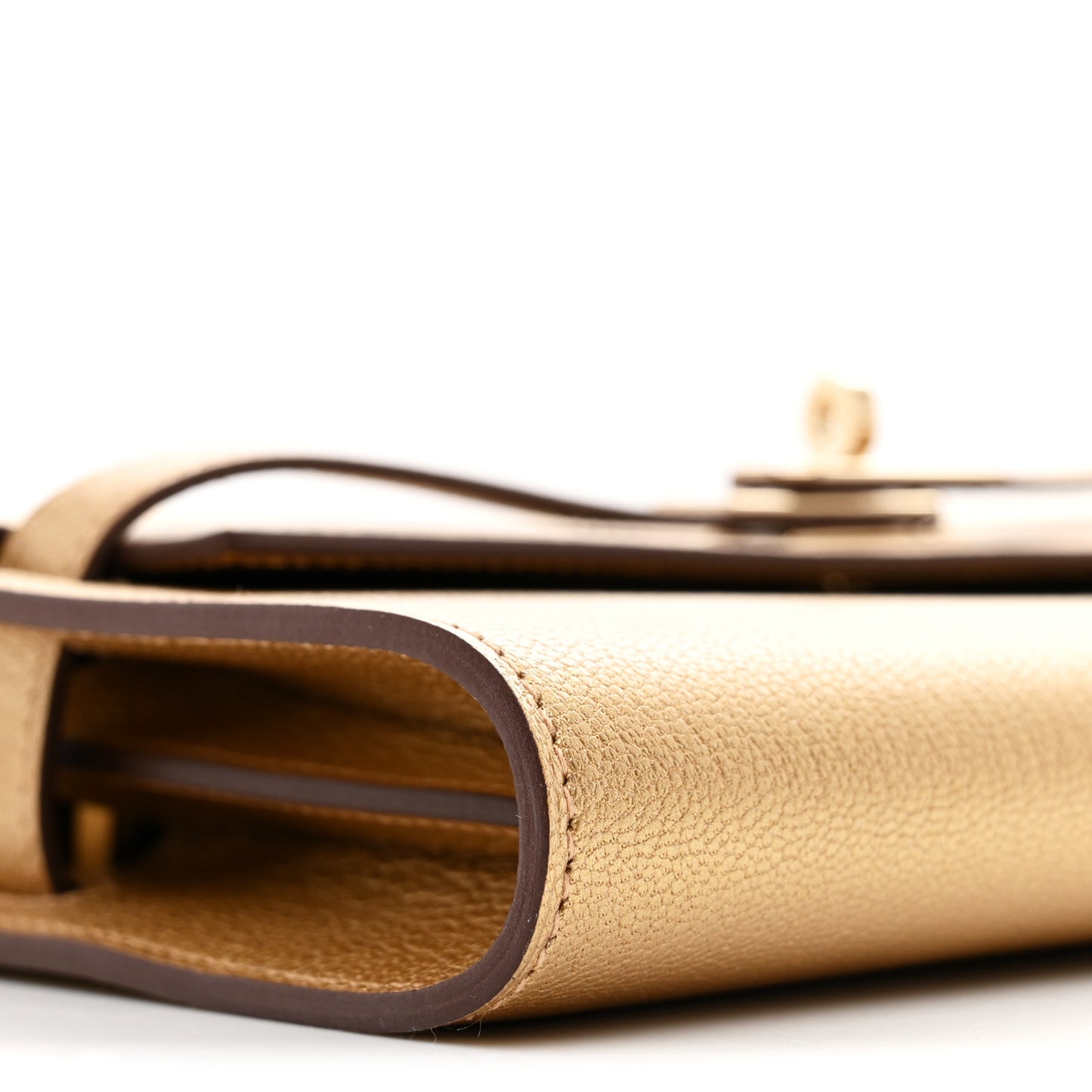 Metallic Chevre Chamkilight Kelly Wallet To Go Dore