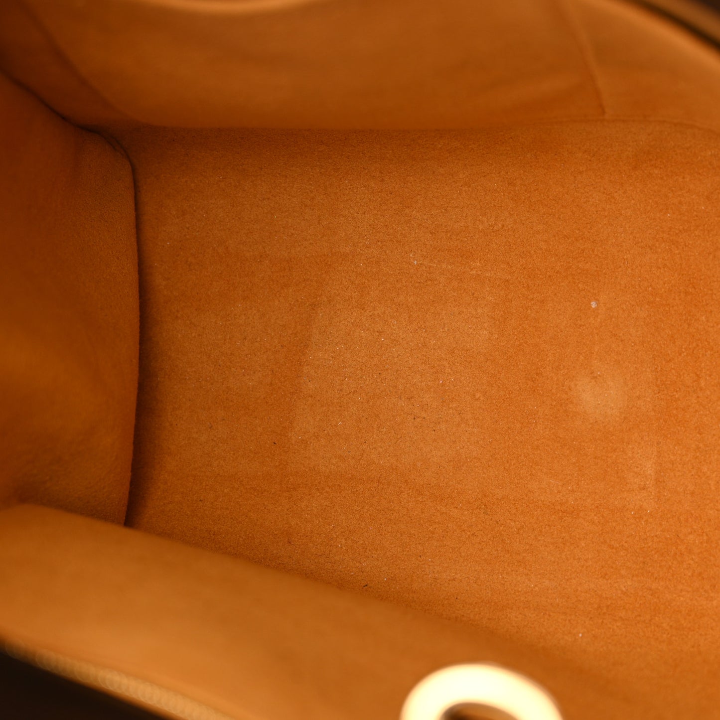 Calfskin Monogram Tufting On My Side Black