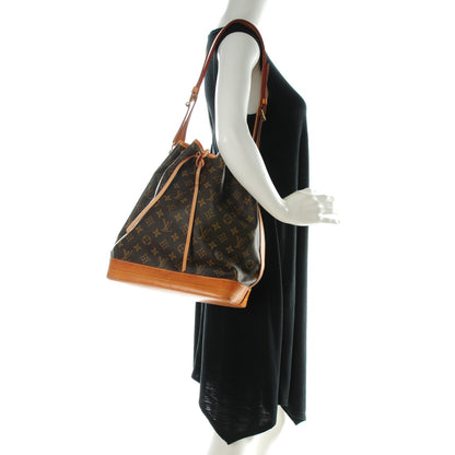 Louis Vuitton Monogram Noe 2 of 9