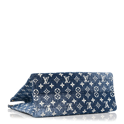 Louis Vuitton Monogram Jacquard Denim Onthego MM Bleu 4 of 9