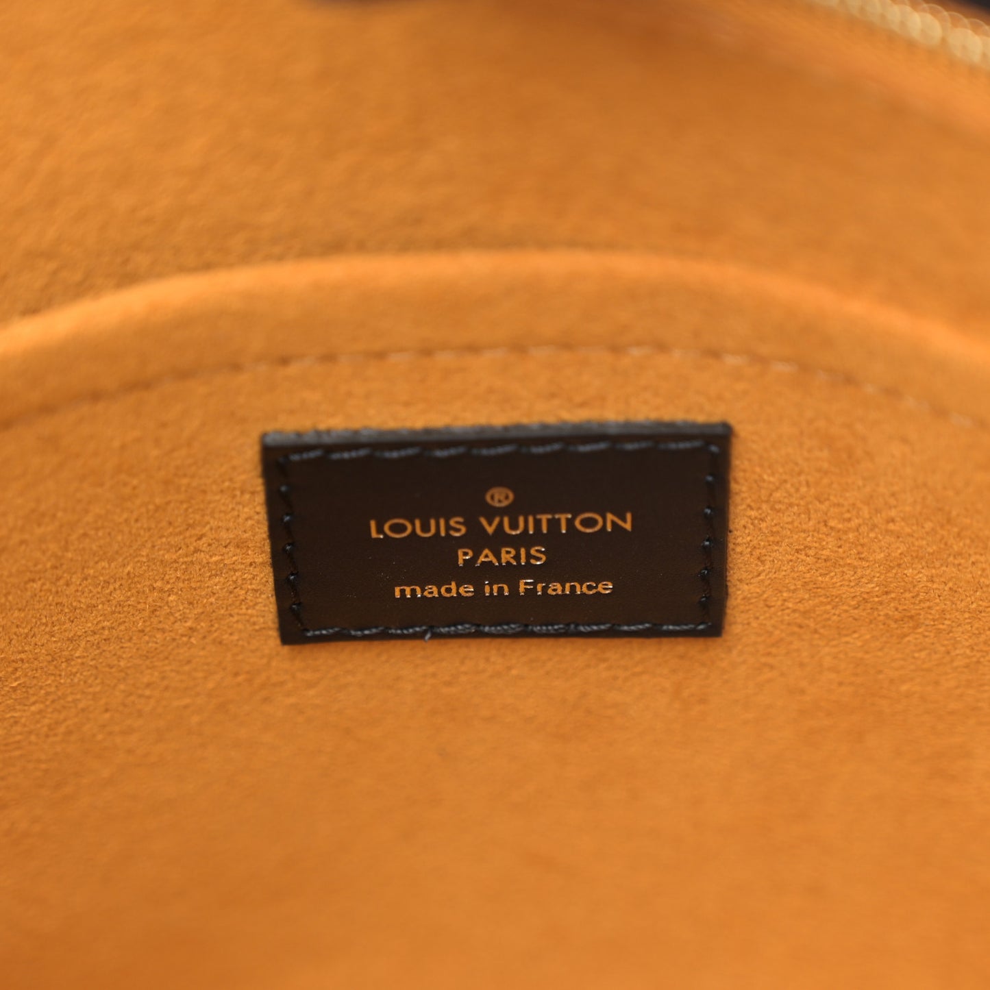 Calfskin Monogram Tufting On My Side Black
