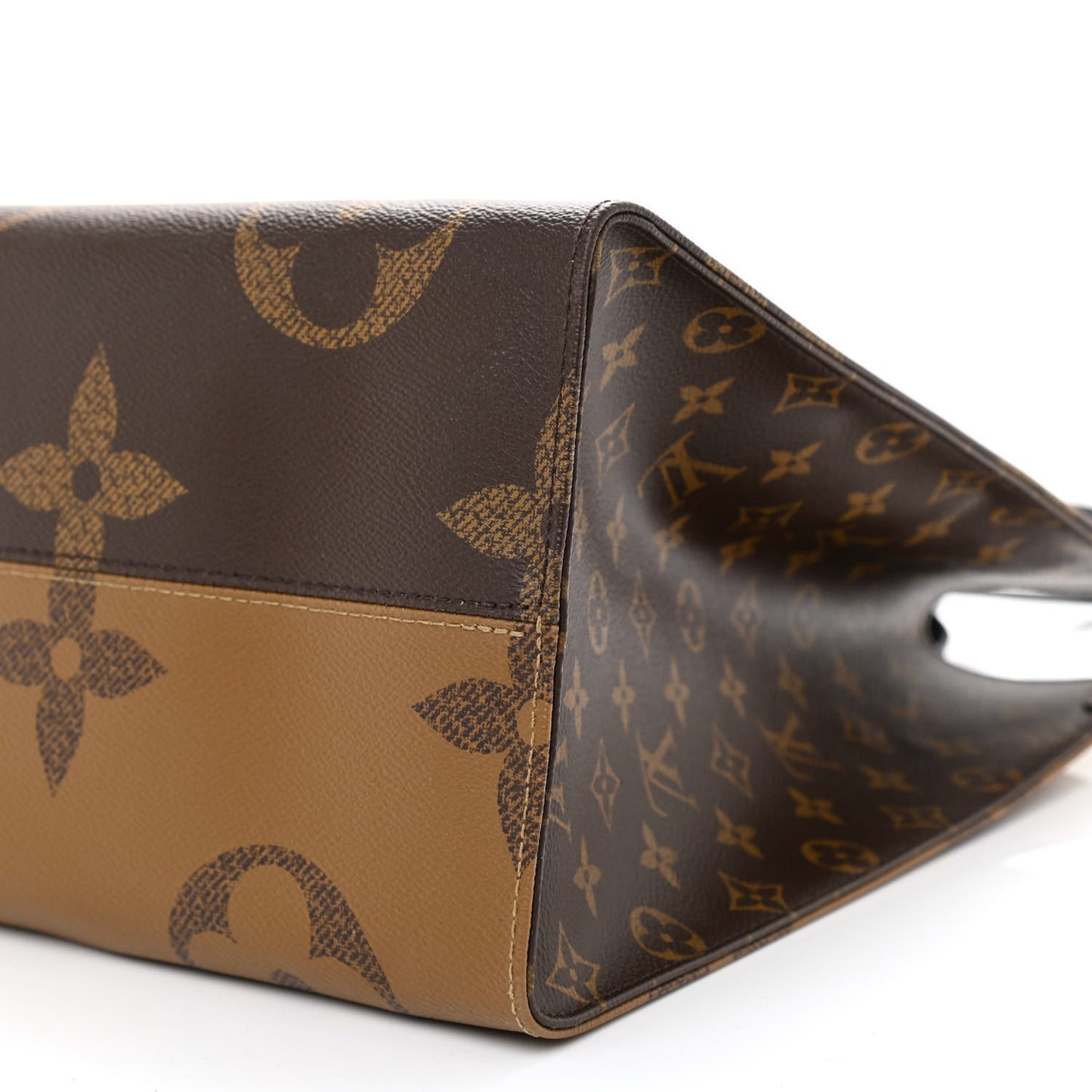 Reverse Monogram Giant Onthego GM