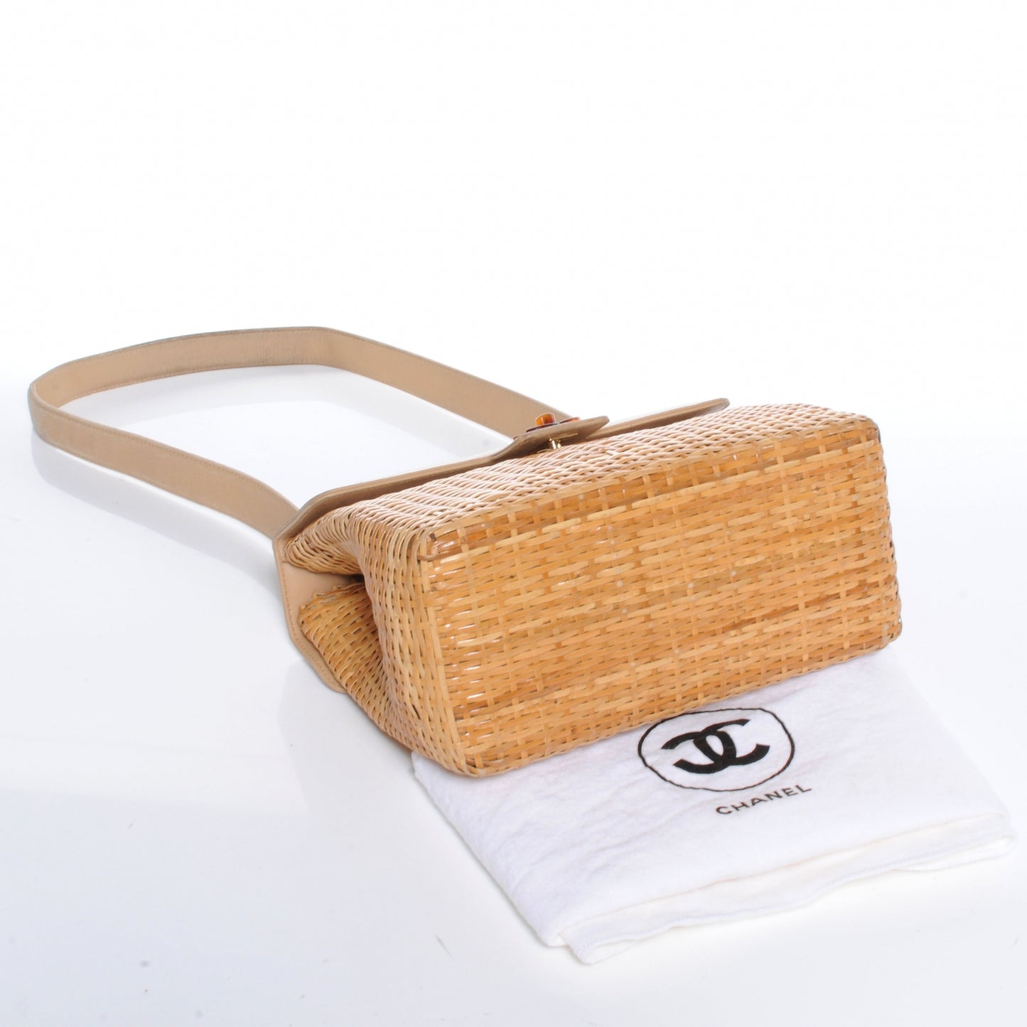 Straw Bag Tortoise CC Lock