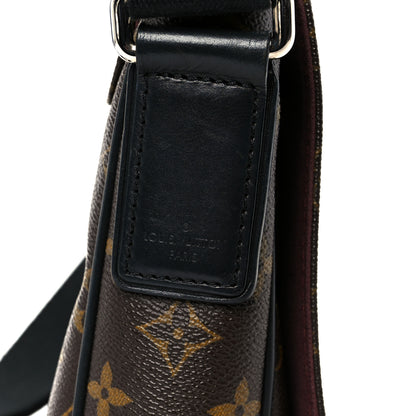 Louis Vuitton Monogram Macassar District PM 8 of 11