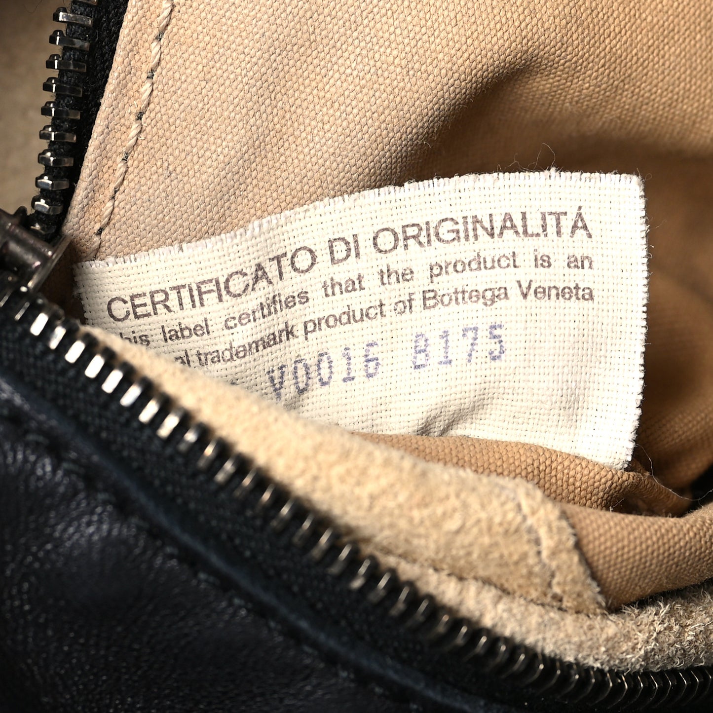 Nappa Intrecciato Large Campana Black