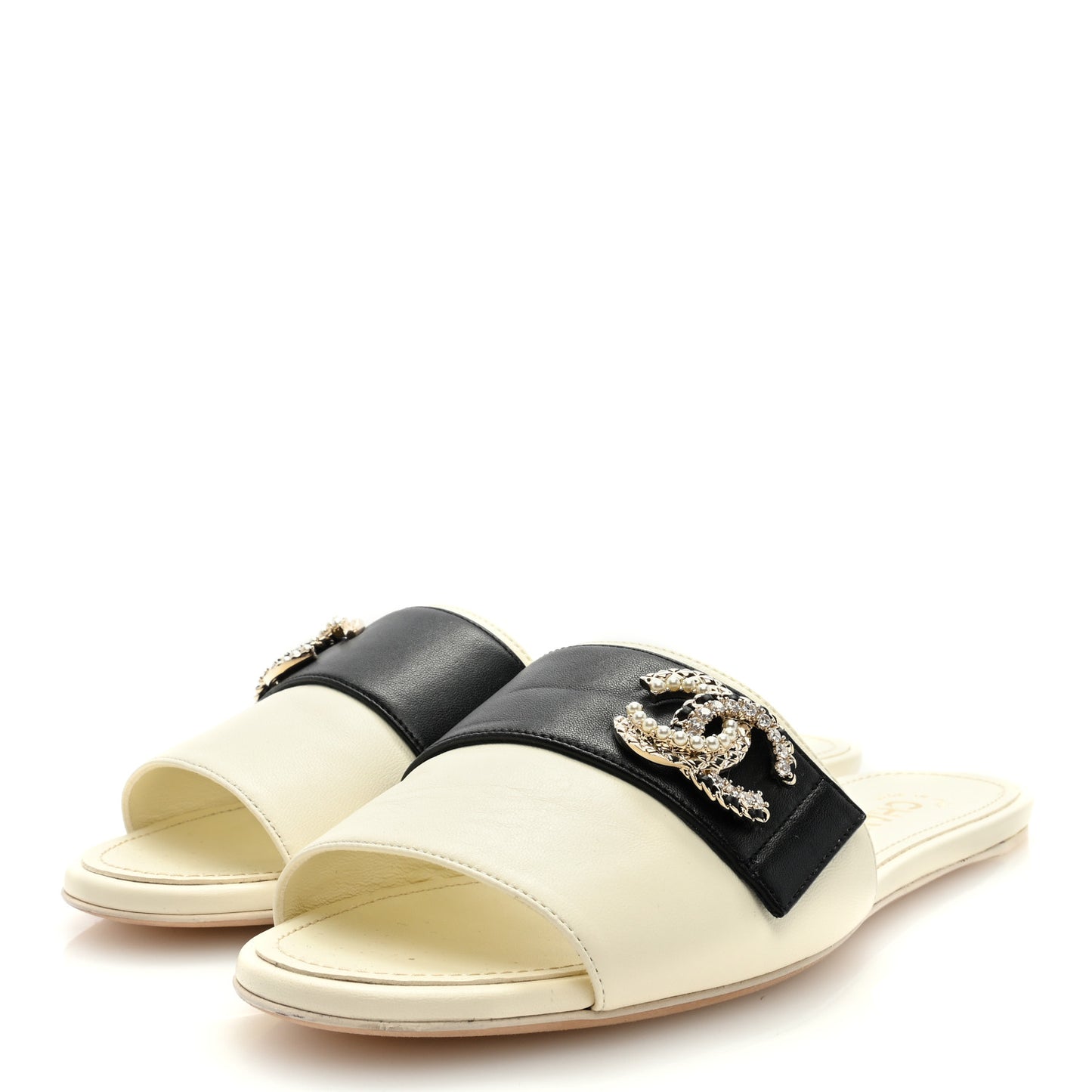 Lambskin Pearl Crystal CC Mules Sandals 39.5 Ivory Black