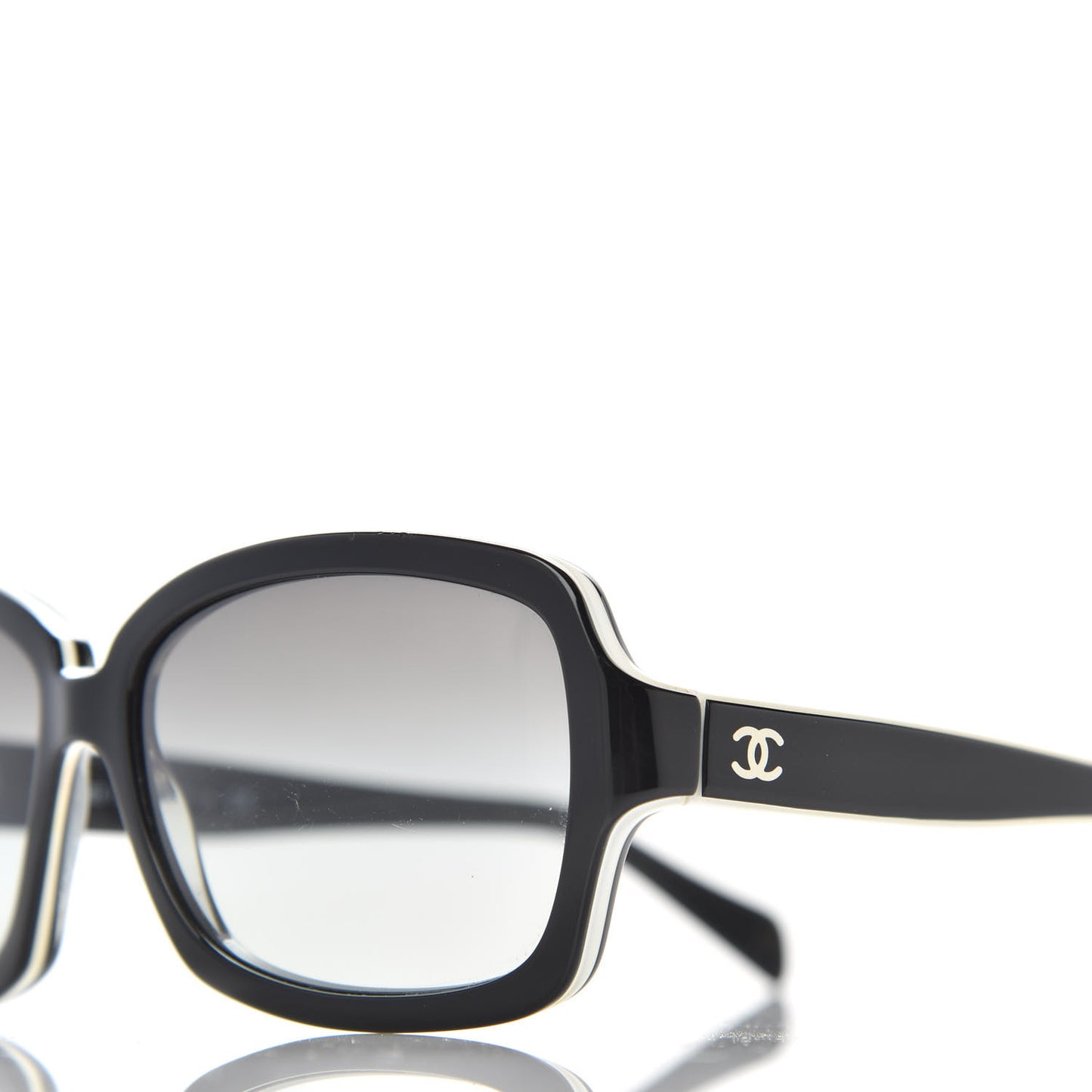 CC Logo Sunglasses 5143 Black White